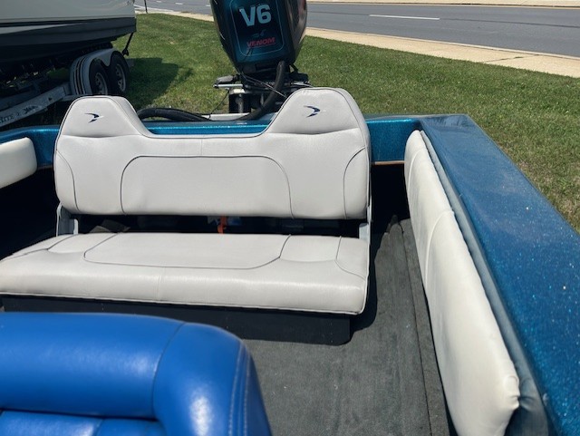 1983 Hydrostream 20' 18