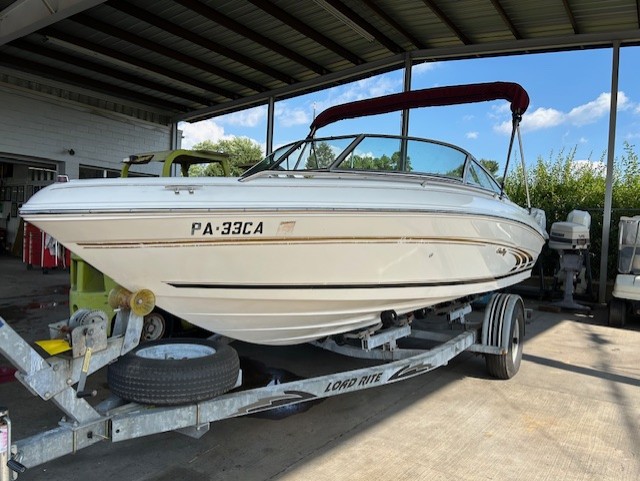 1998 Sea Ray 190 BR 1